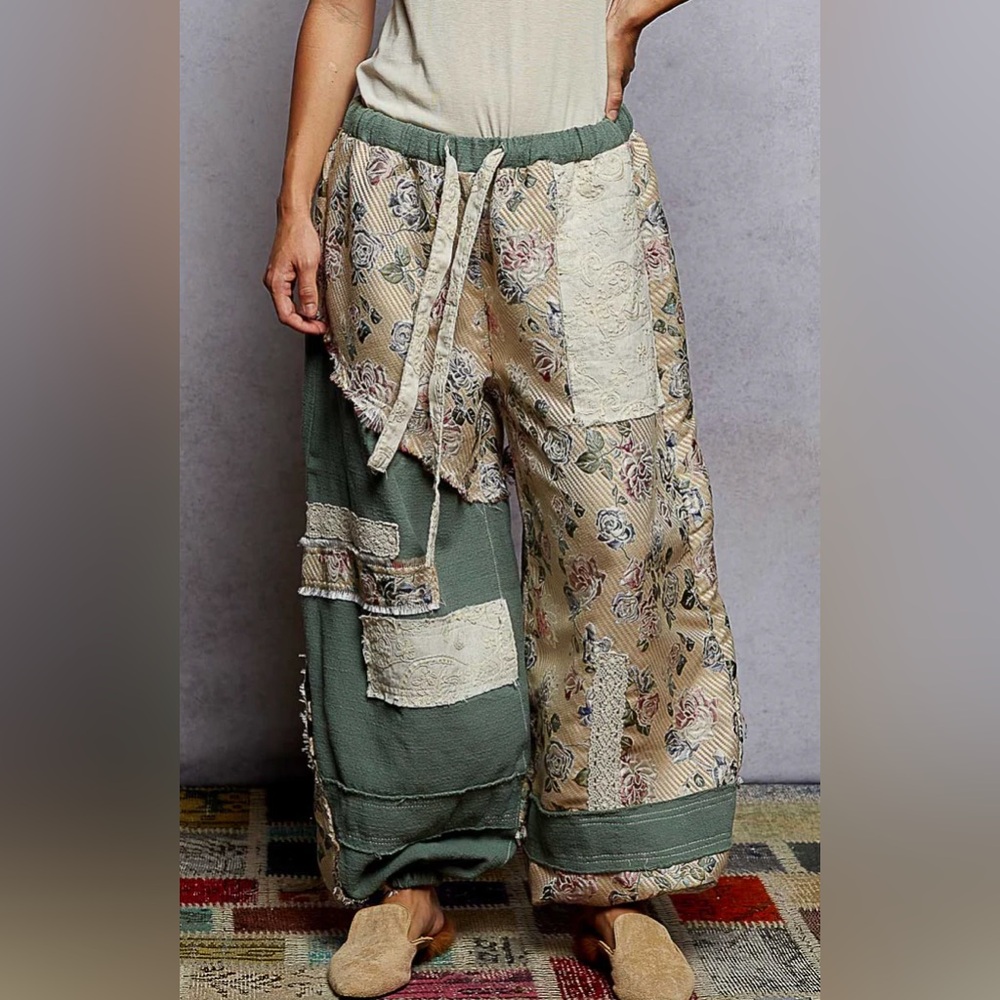 New POL Floral Patchwork Pants